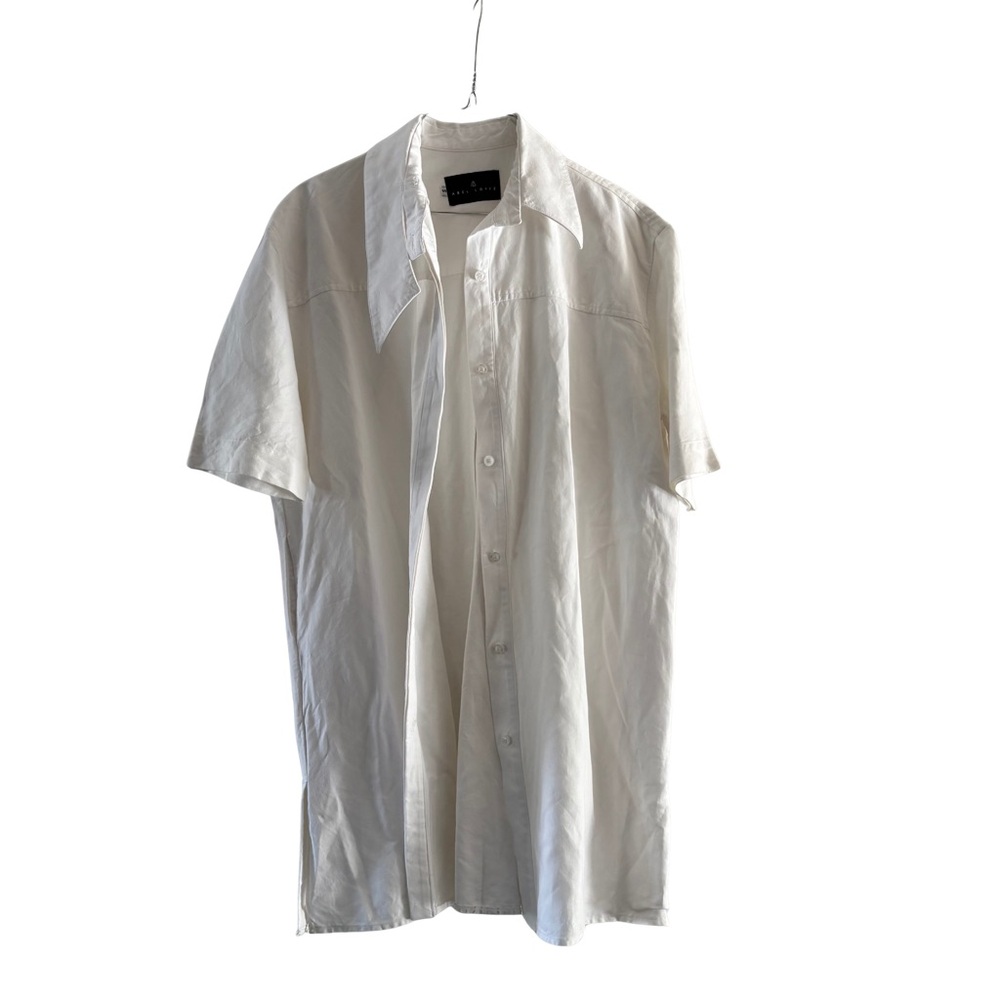 Abel López Clothing • Tunic Length Button‎ Up Top